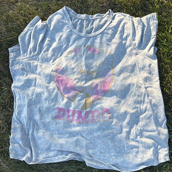 Dumbo tshirt - Picture 1 of 2